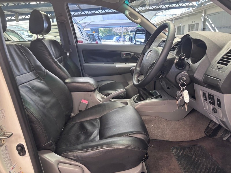 Toyota Hilux - We Buy Bakkies - Image 9