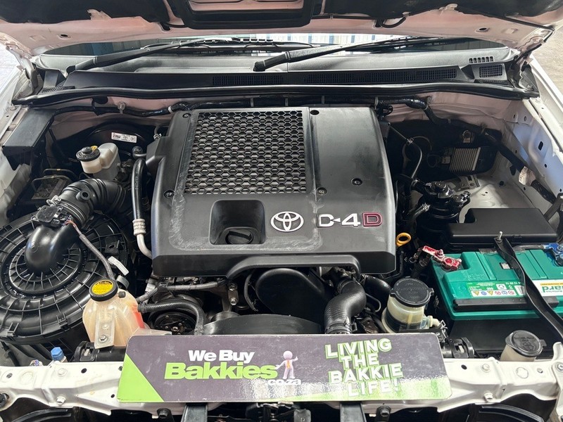 Toyota Hilux - We Buy Bakkies - Image 14