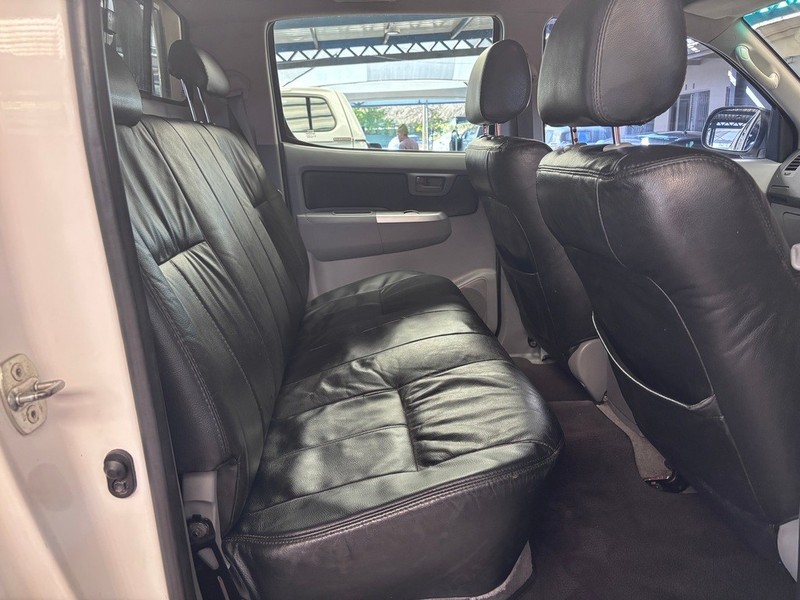 Toyota Hilux - We Buy Bakkies - Image 11