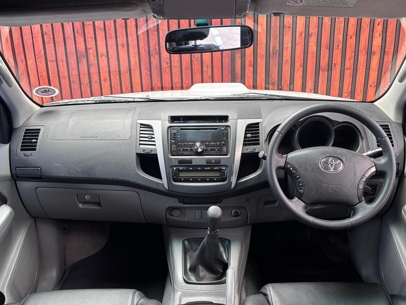 Toyota Hilux - We Buy Bakkies - Image 12