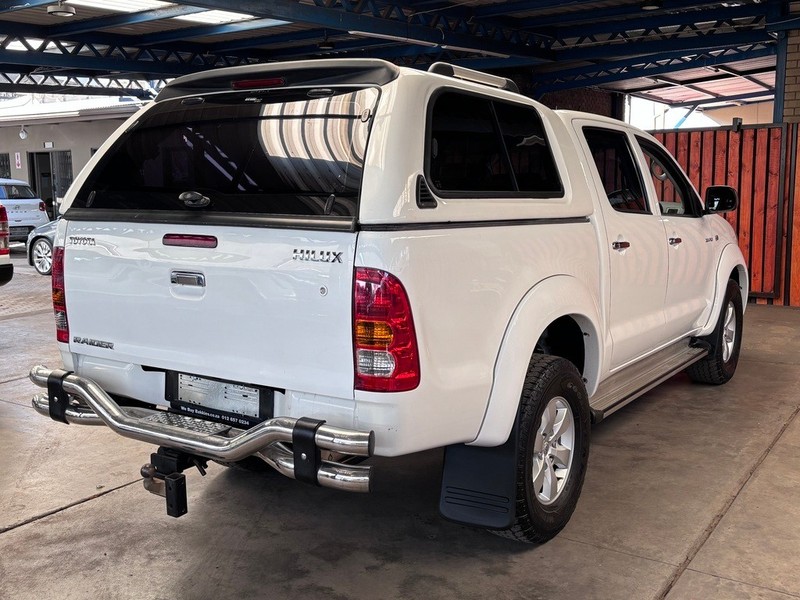 Toyota Hilux - We Buy Bakkies - Image 3