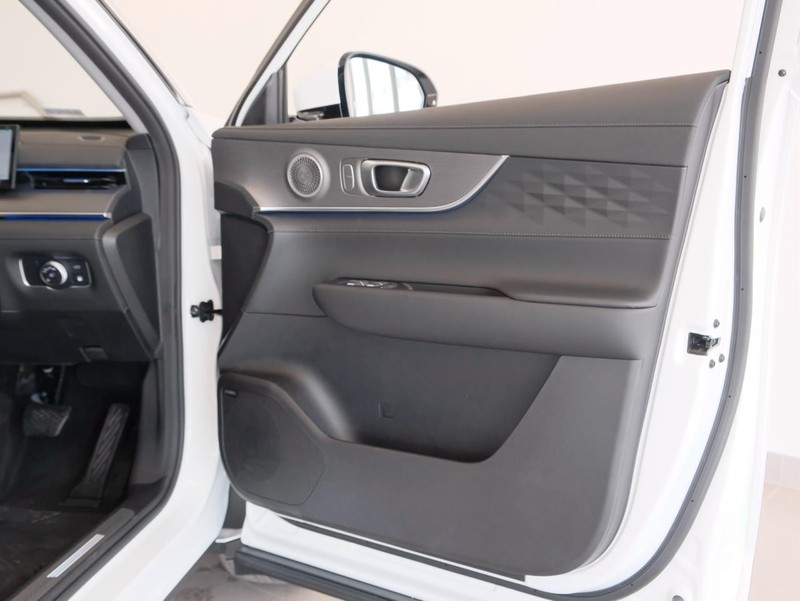 Chery Tiggo 8 Pro - Chery Waterfall - Image 13