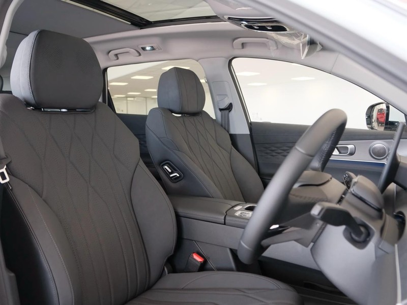 Chery Tiggo 8 Pro - Chery Waterfall - Image 11