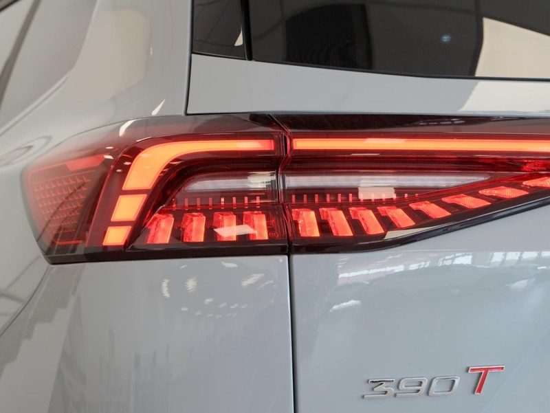 Chery Tiggo 8 Pro - Chery Waterfall - Image 25