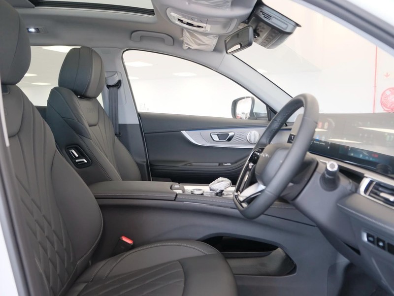 Chery Tiggo 8 Pro - Chery Waterfall - Image 10