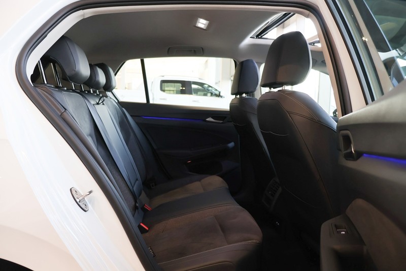 Volkswagen Golf - Hatfield VW Melrose Arch - Image 11