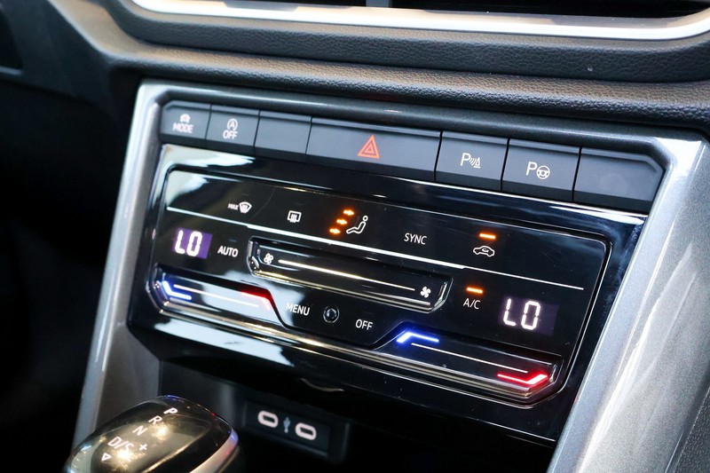 Volkswagen T-Roc - Hatfield VW Melrose Arch - Image 22