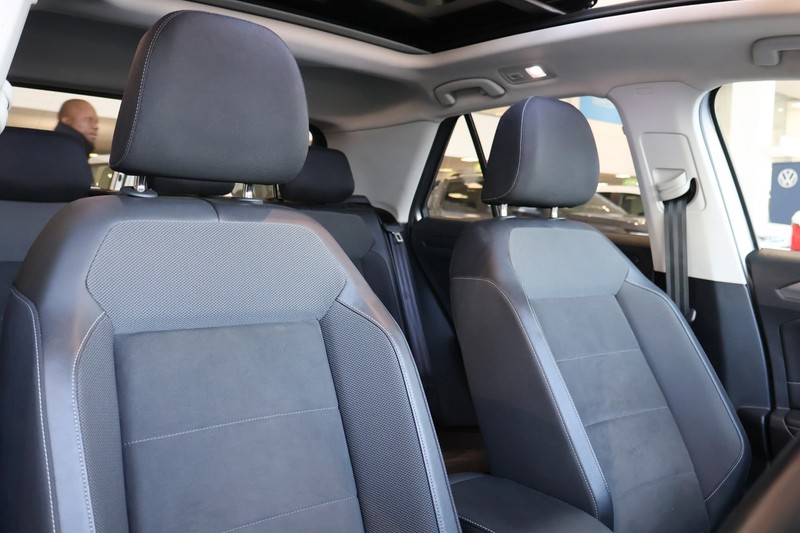 Volkswagen T-Roc - Hatfield VW Melrose Arch - Image 16