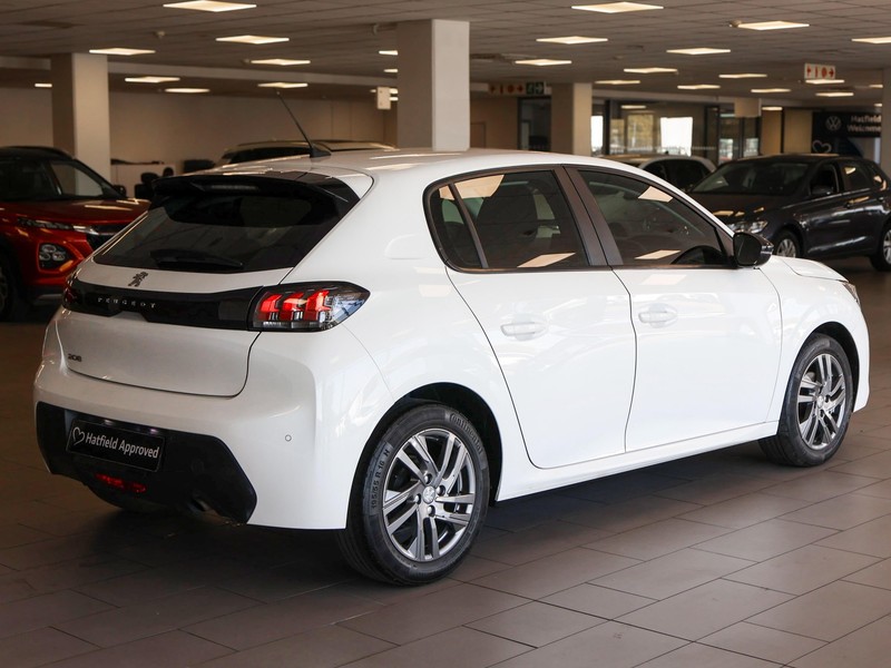 Peugeot 208 - Hatfield VW Rivonia - Image 12