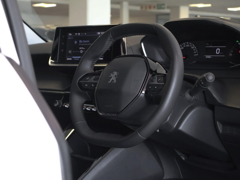 Peugeot 208 - Hatfield VW Rivonia - Image 24