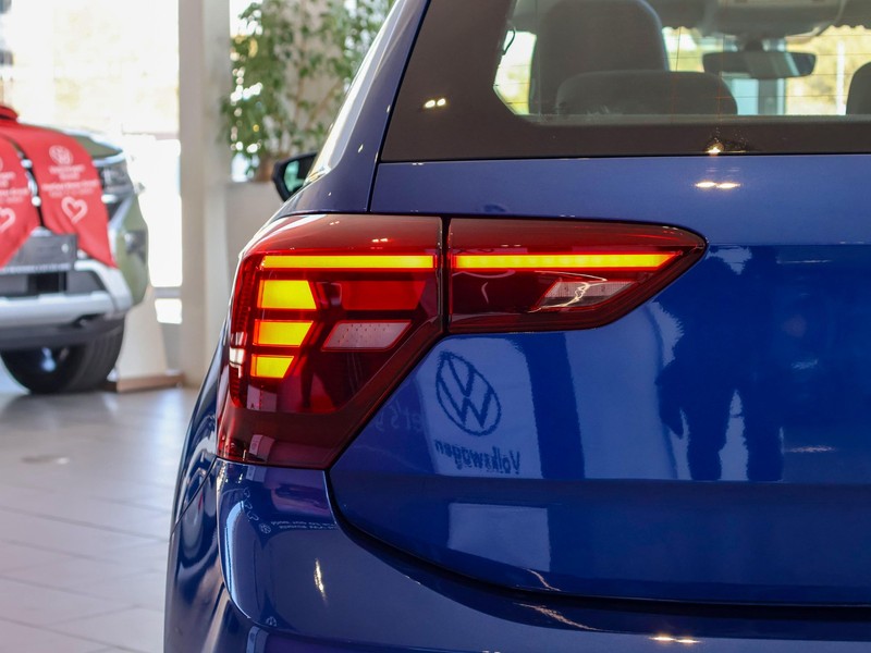 Volkswagen Polo - Hatfield VW Rivonia - Image 11