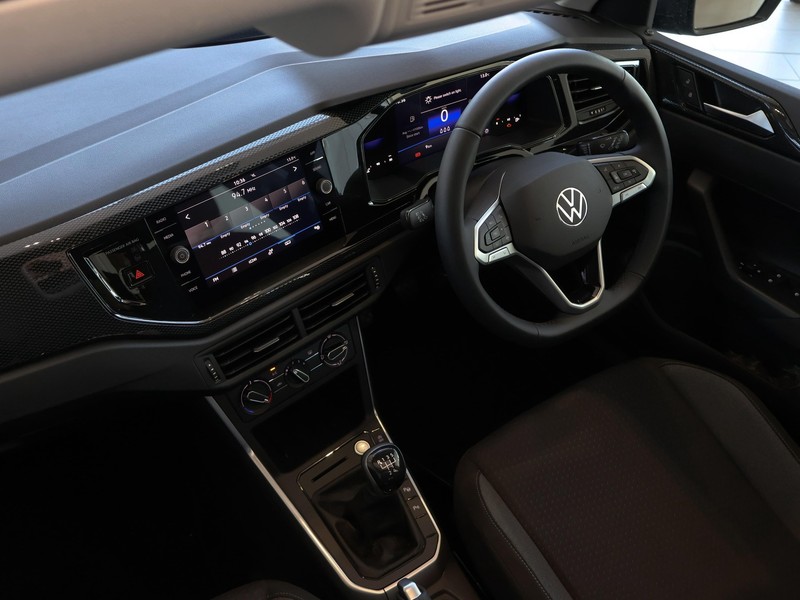 Volkswagen Polo - Hatfield VW Rivonia - Image 27