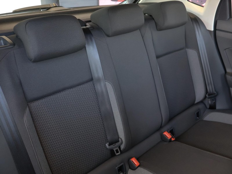 Volkswagen Polo - Hatfield VW Rivonia - Image 38