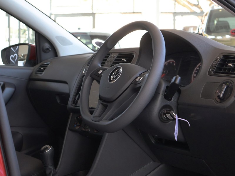 Volkswagen Polo Vivo - Hatfield VW Rivonia - Image 31