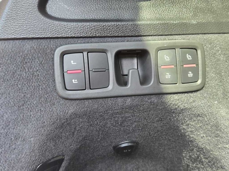 Audi Q7 - Evolution Cars - Image 4