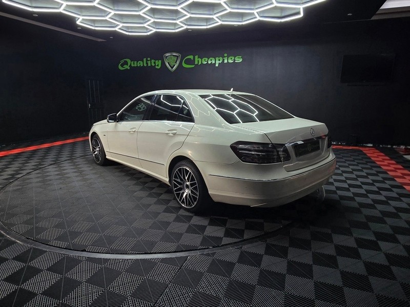 Mercedes-Benz E-class - Quality Cheapies Auto - Image 3