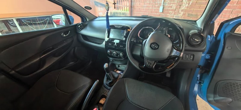 Renault Clio - Mit Mak Motors - Image 4