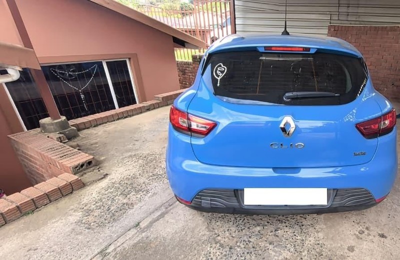 Renault Clio - Mit Mak Motors - Image 5
