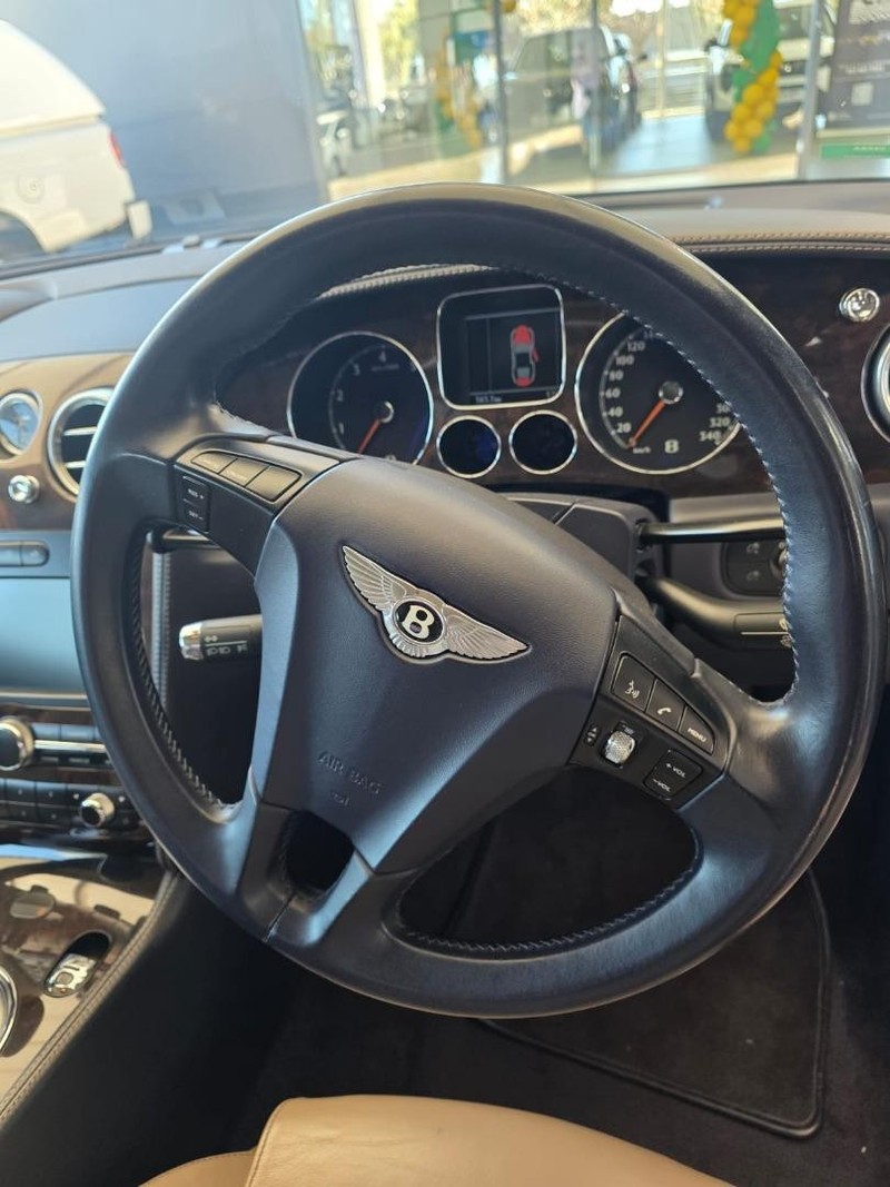 Bentley Continental - Mitsubishi Rivonia - Image 16