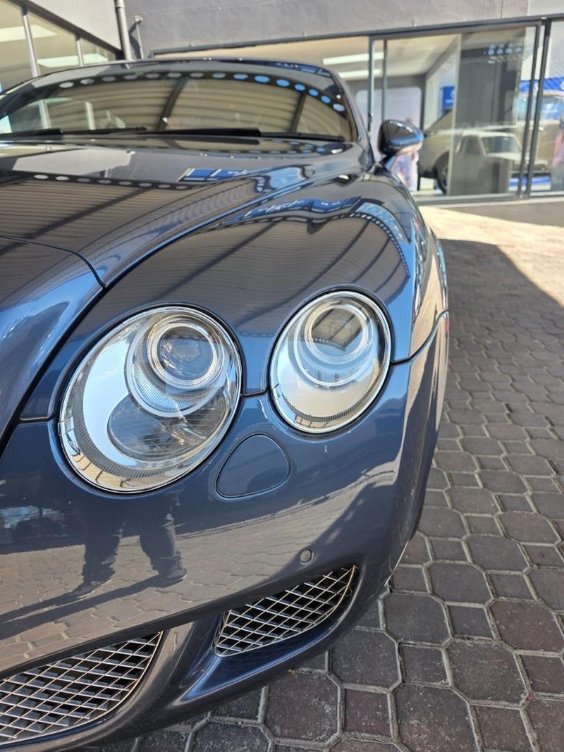 Bentley Continental - Mitsubishi Rivonia - Image 5