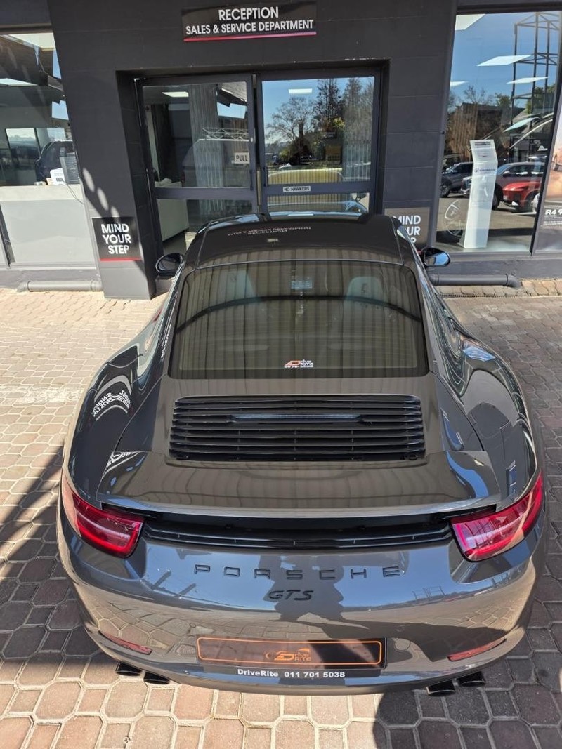 Porsche 911 - Mitsubishi Rivonia - Image 9