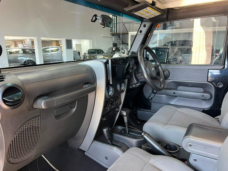 Jeep Wrangler - Top Gear Auto - Image 9
