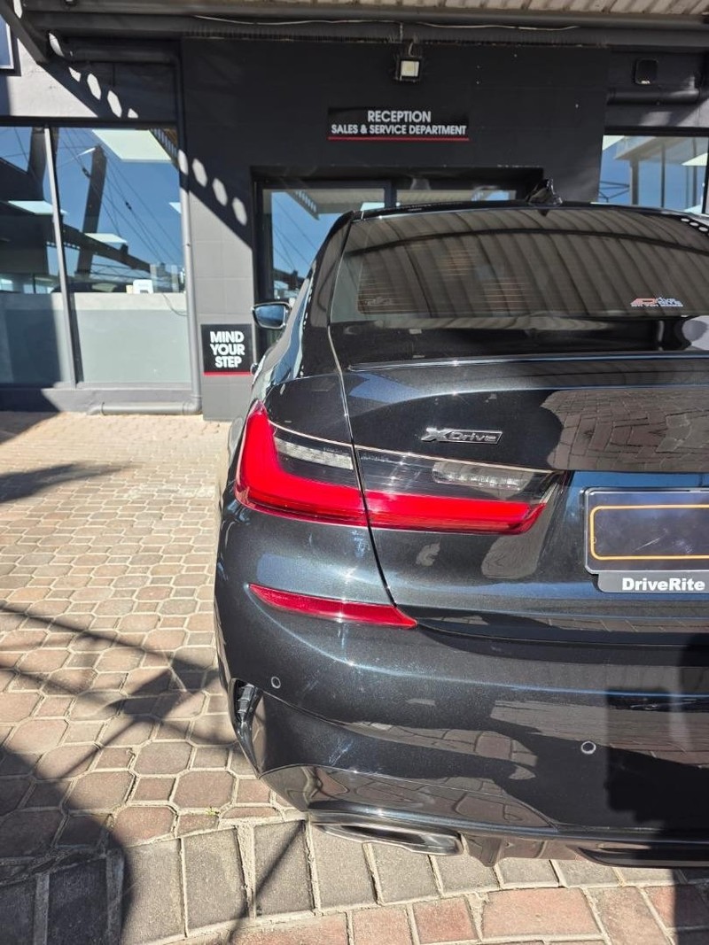 BMW 3 Series - Mitsubishi Rivonia - Image 9