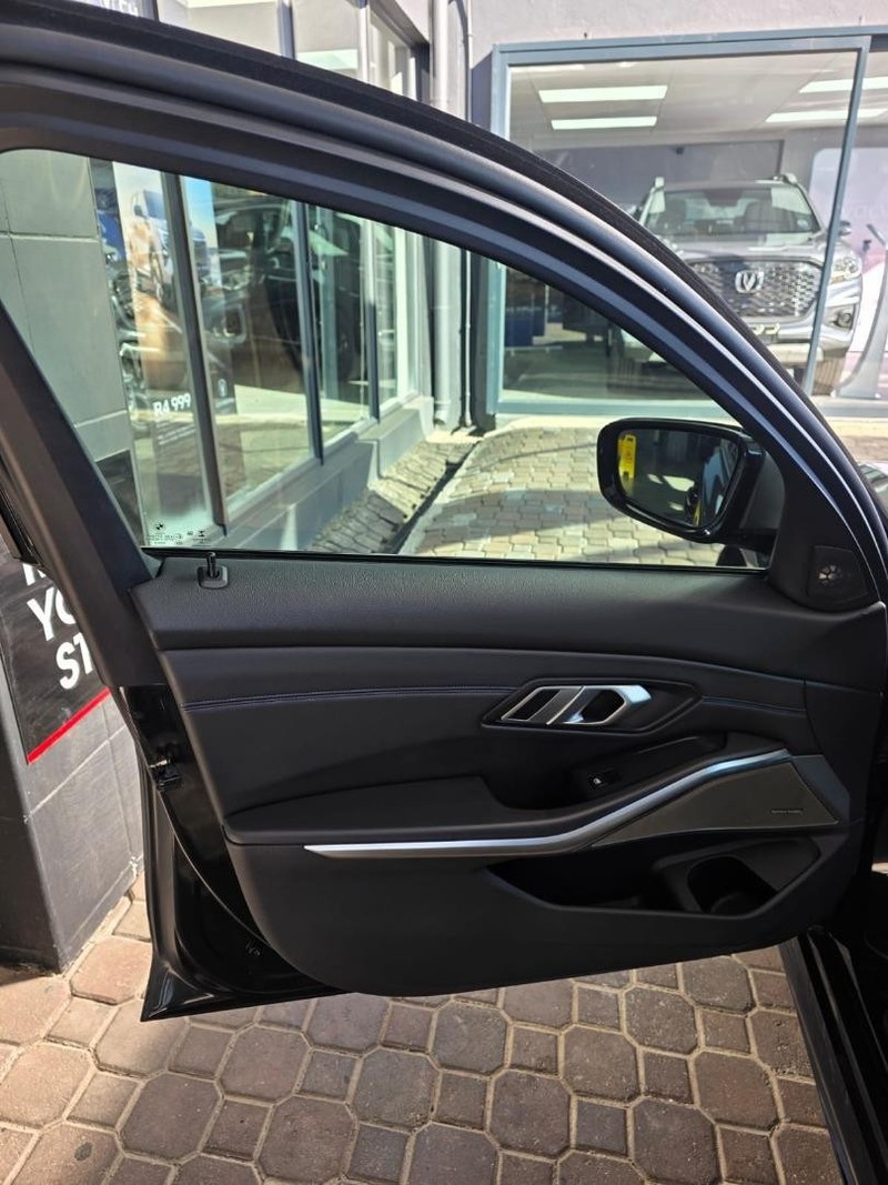 BMW 3 Series - Mitsubishi Rivonia - Image 22