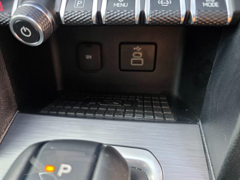 Volkswagen Amarok - Park Ford - Image 30