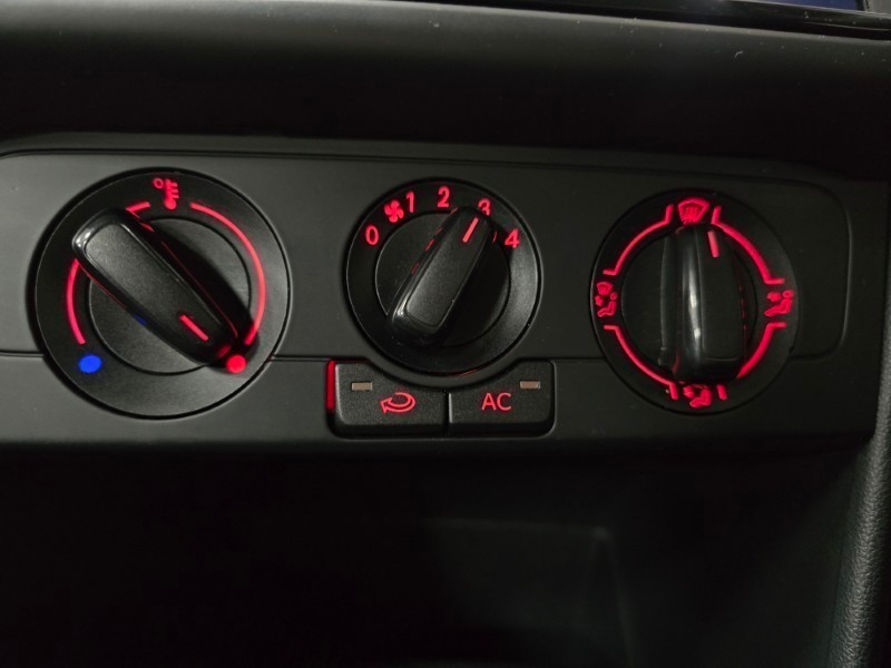 Volkswagen Polo Vivo - Hatfield VW Northcliff - Image 15