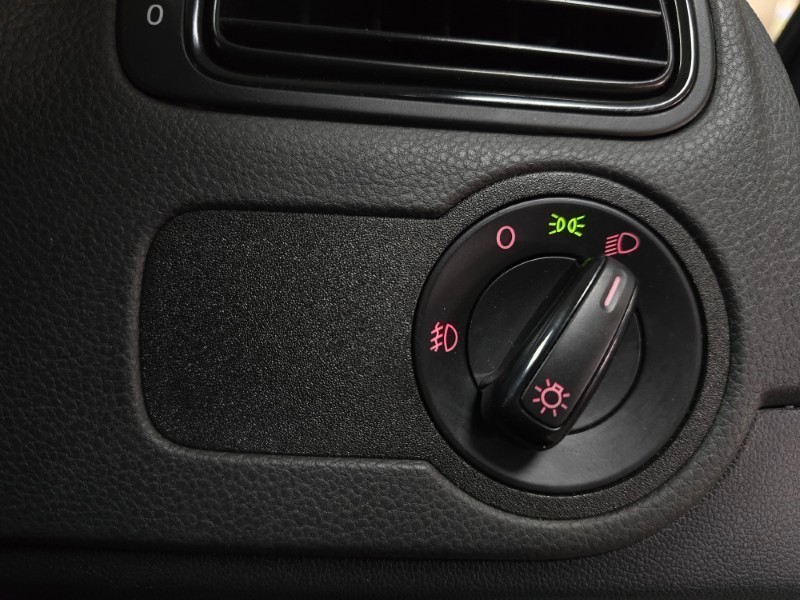 Volkswagen Polo Vivo - Hatfield VW Northcliff - Image 11