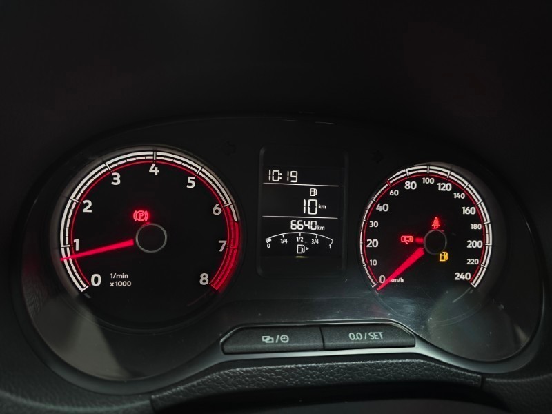 Volkswagen Polo Vivo - Hatfield VW Northcliff - Image 22