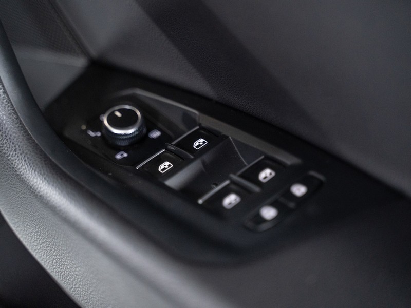 Volkswagen Touareg - Ford Fourways - Image 18