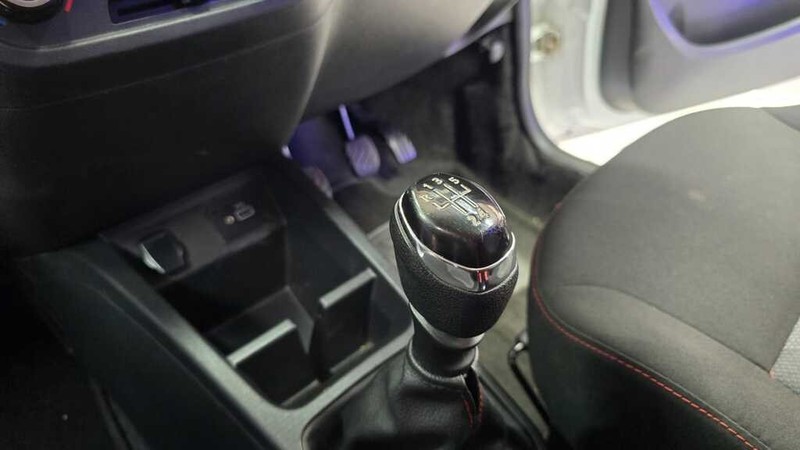 Renault KWID - G.I.G Motors - Image 16
