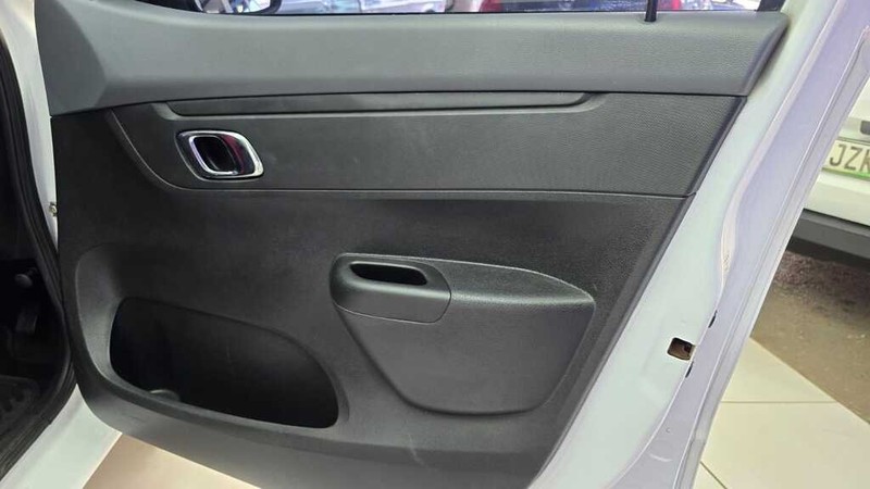 Renault KWID - G.I.G Motors - Image 20
