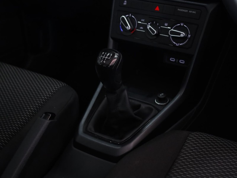 Volkswagen T-Cross - Hatfield VW Bryanston - Image 19
