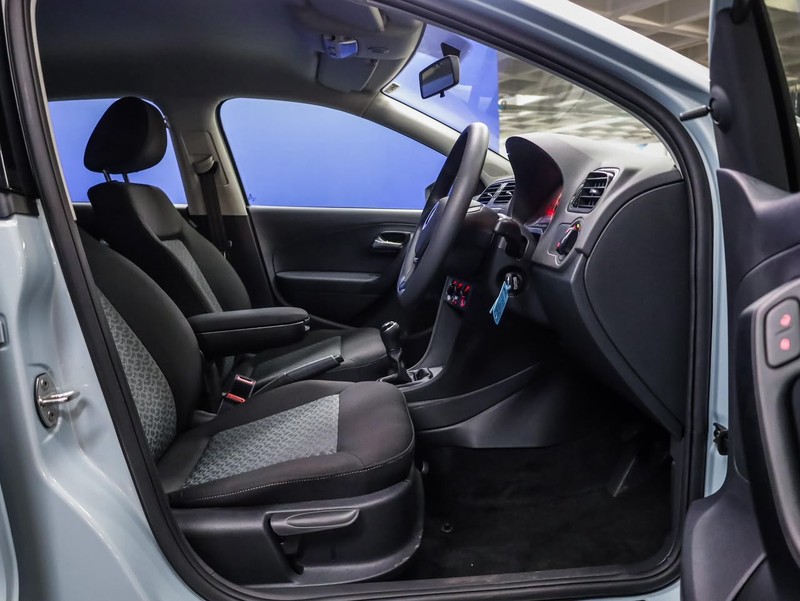 Volkswagen Polo Vivo - Hatfield VW Bryanston - Image 5