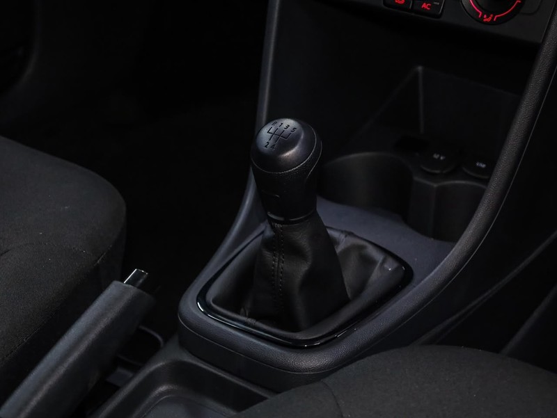 Volkswagen Polo Vivo - Hatfield VW Bryanston - Image 15