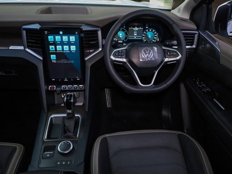 Volkswagen Amarok - Hatfield VW Bryanston - Image 13
