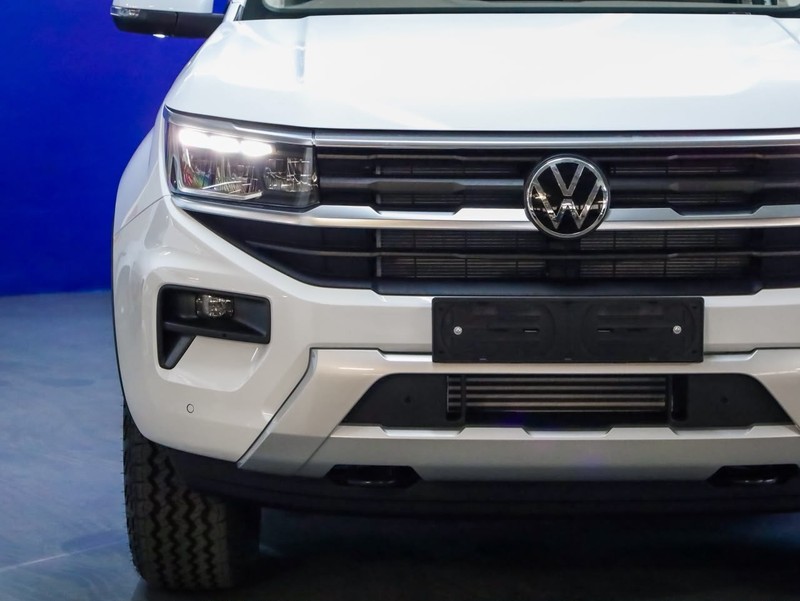 Volkswagen Amarok - Hatfield VW Bryanston - Image 3
