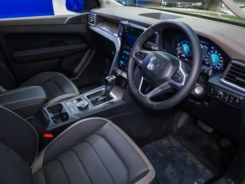 Volkswagen Amarok - Hatfield VW Bryanston - Image 5