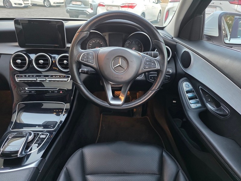 Mercedes-Benz C-class - Your Car Guy - Image 10