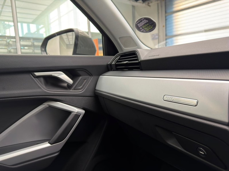Audi Q3 - Audi Centre Braamfontein - Image 26