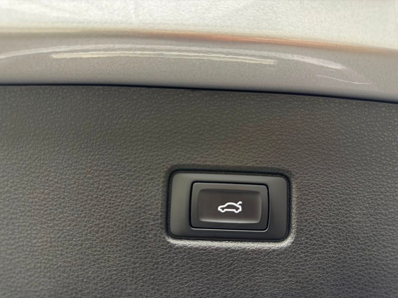 Audi Q5 - Audi Centre Braamfontein - Image 31