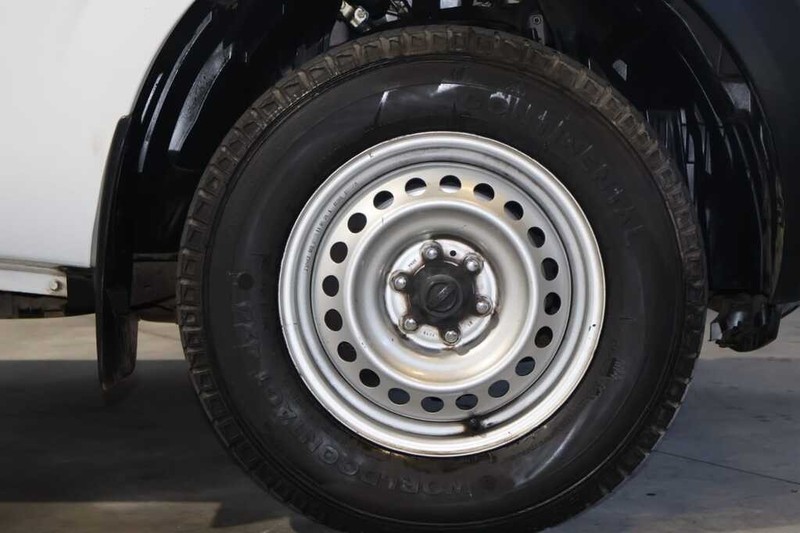 Nissan Navara - Bluebird Motors - Image 19