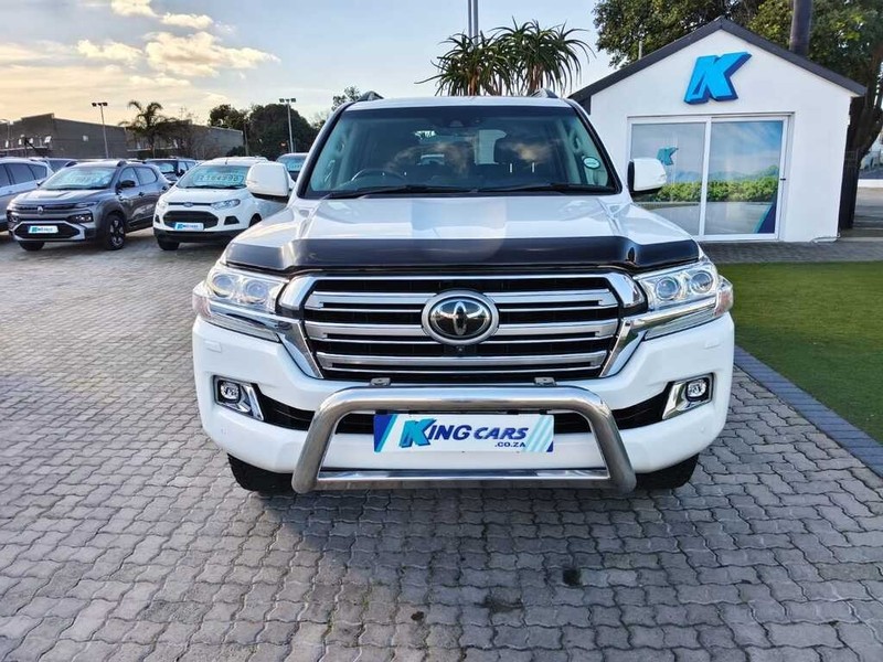 Toyota Land Cruiser - King Cars Bellville/Vredekloof - Image 2