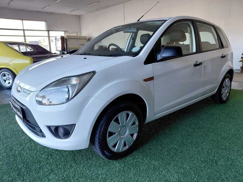 Ford Figo - Stiaan Autos (Pty) Ltd - Image 3
