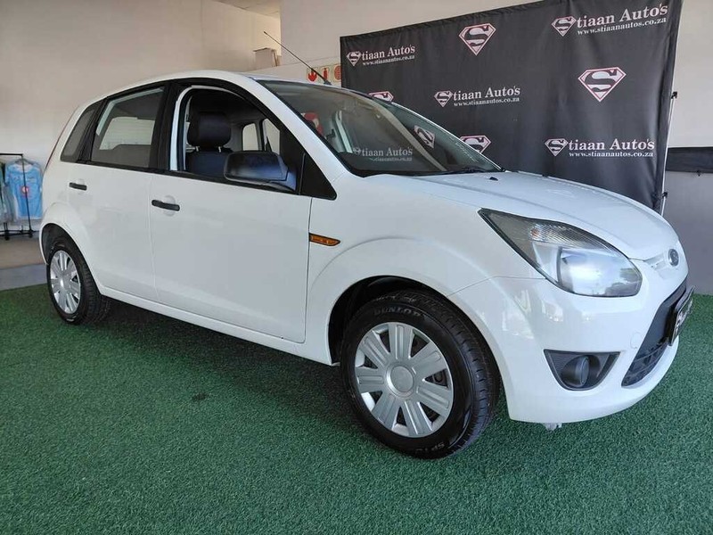 Ford Figo - Stiaan Autos (Pty) Ltd - Image 1