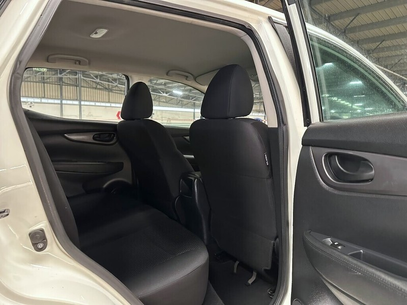 Nissan Qashqai - Bakwena Auto Sales - Image 17