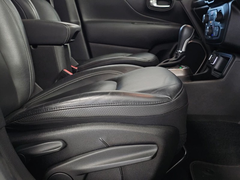Jeep Renegade - Ford Bryanston - Image 16